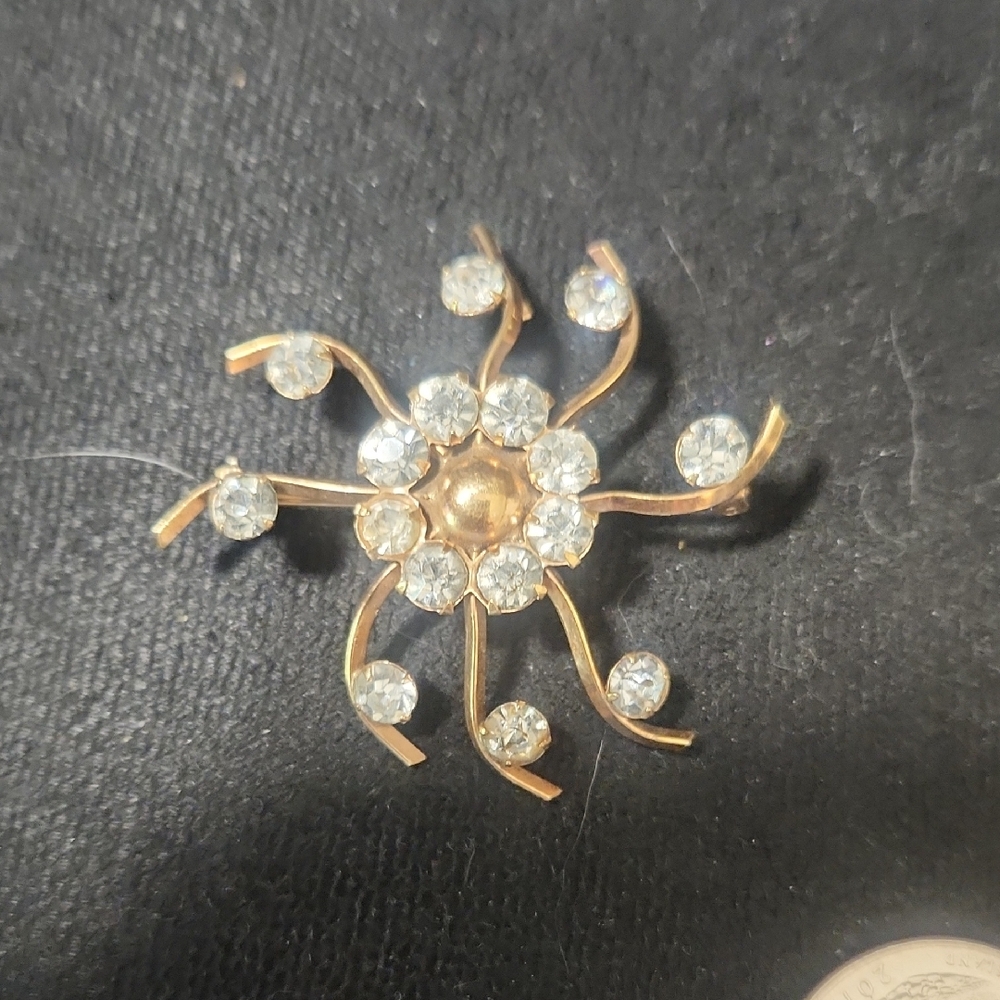 Radiant Gold Crystal Brooch